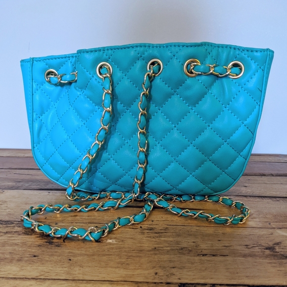 ❗SOLD❗bebe Chelsea Crossbody x 2 NWT - Picture 4 of 8